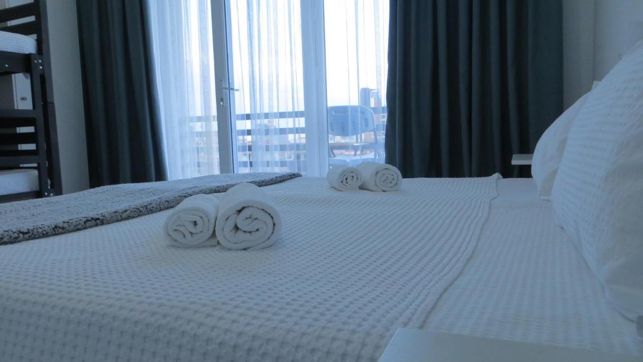 Kolkhi Guest House โกนิโอ ภายนอก รูปภาพ