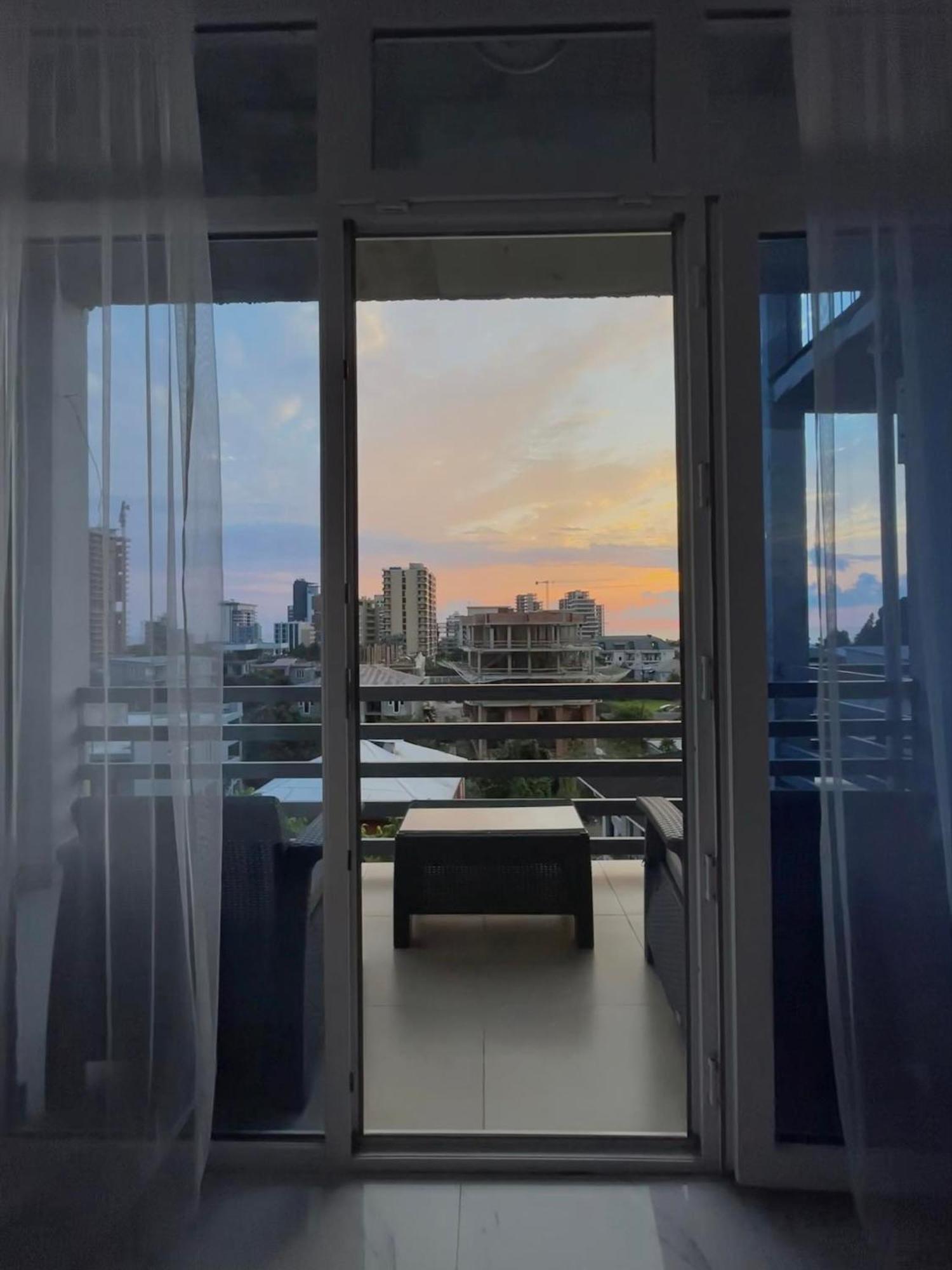 Kolkhi Guest House โกนิโอ ภายนอก รูปภาพ