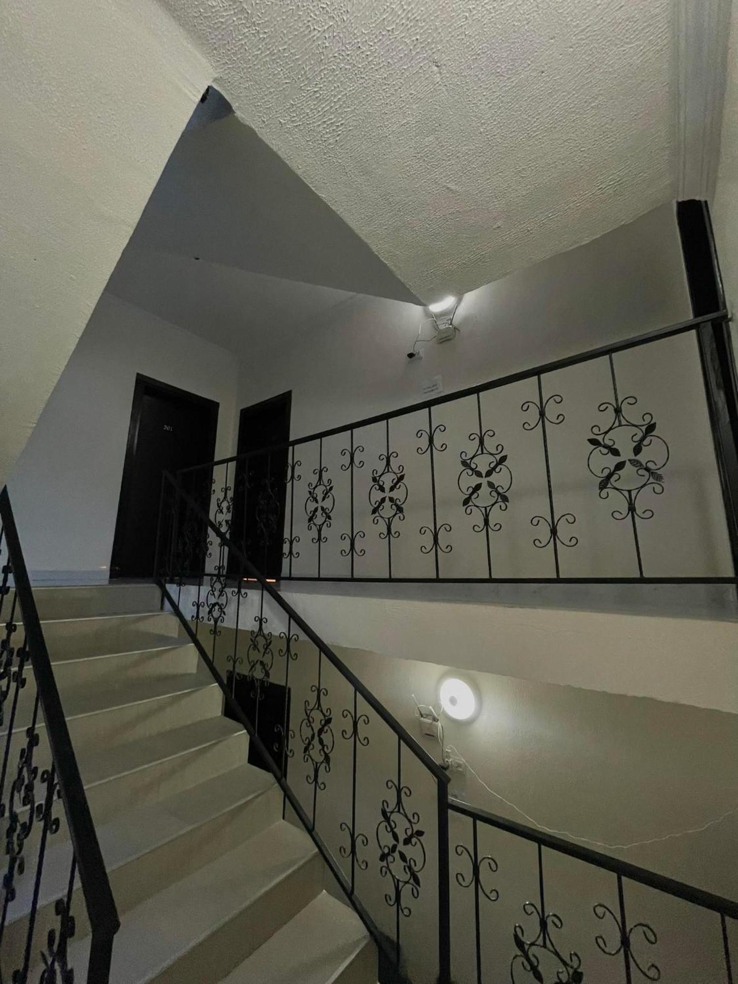 Kolkhi Guest House โกนิโอ ภายนอก รูปภาพ