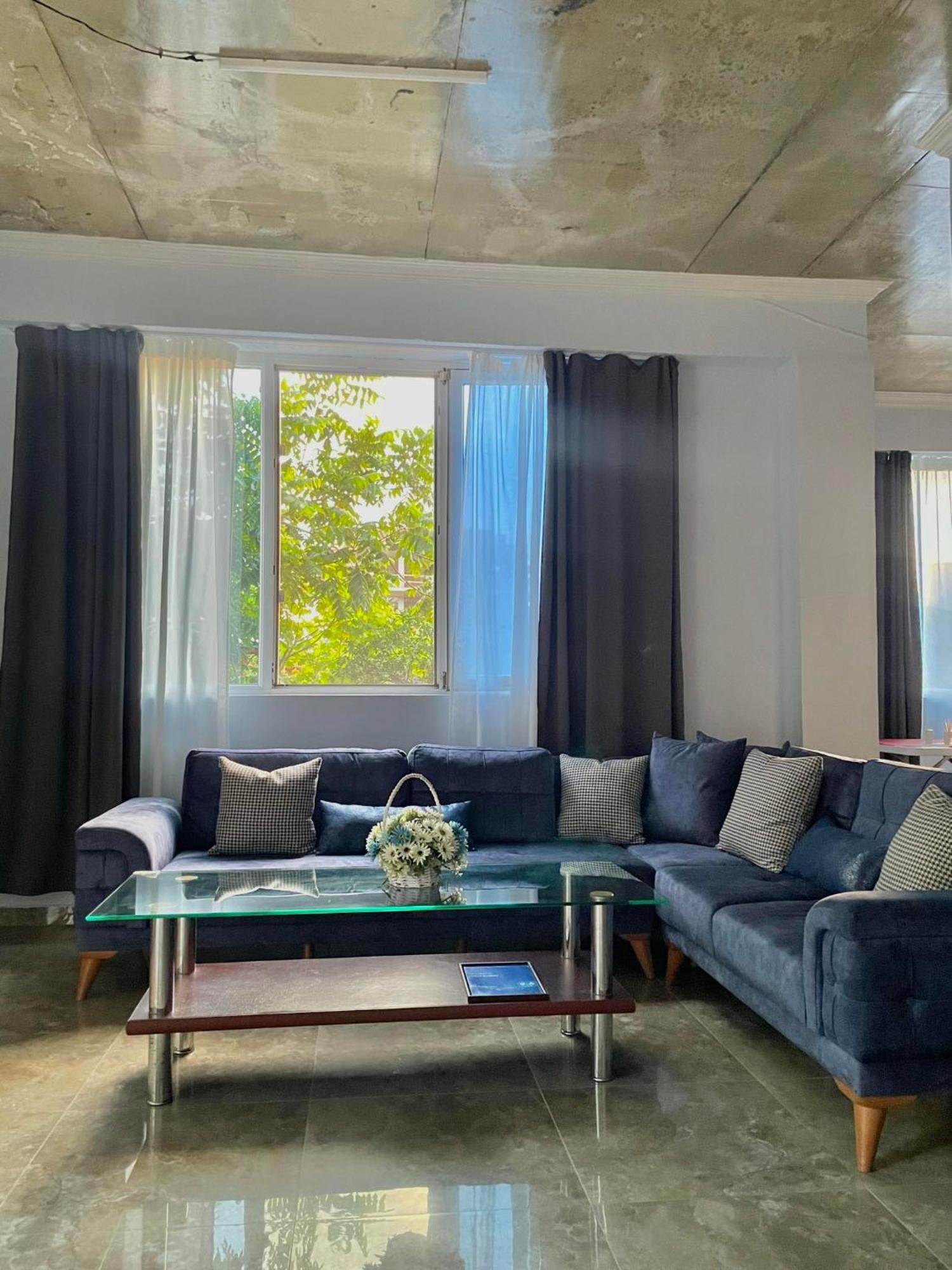 Kolkhi Guest House โกนิโอ ภายนอก รูปภาพ