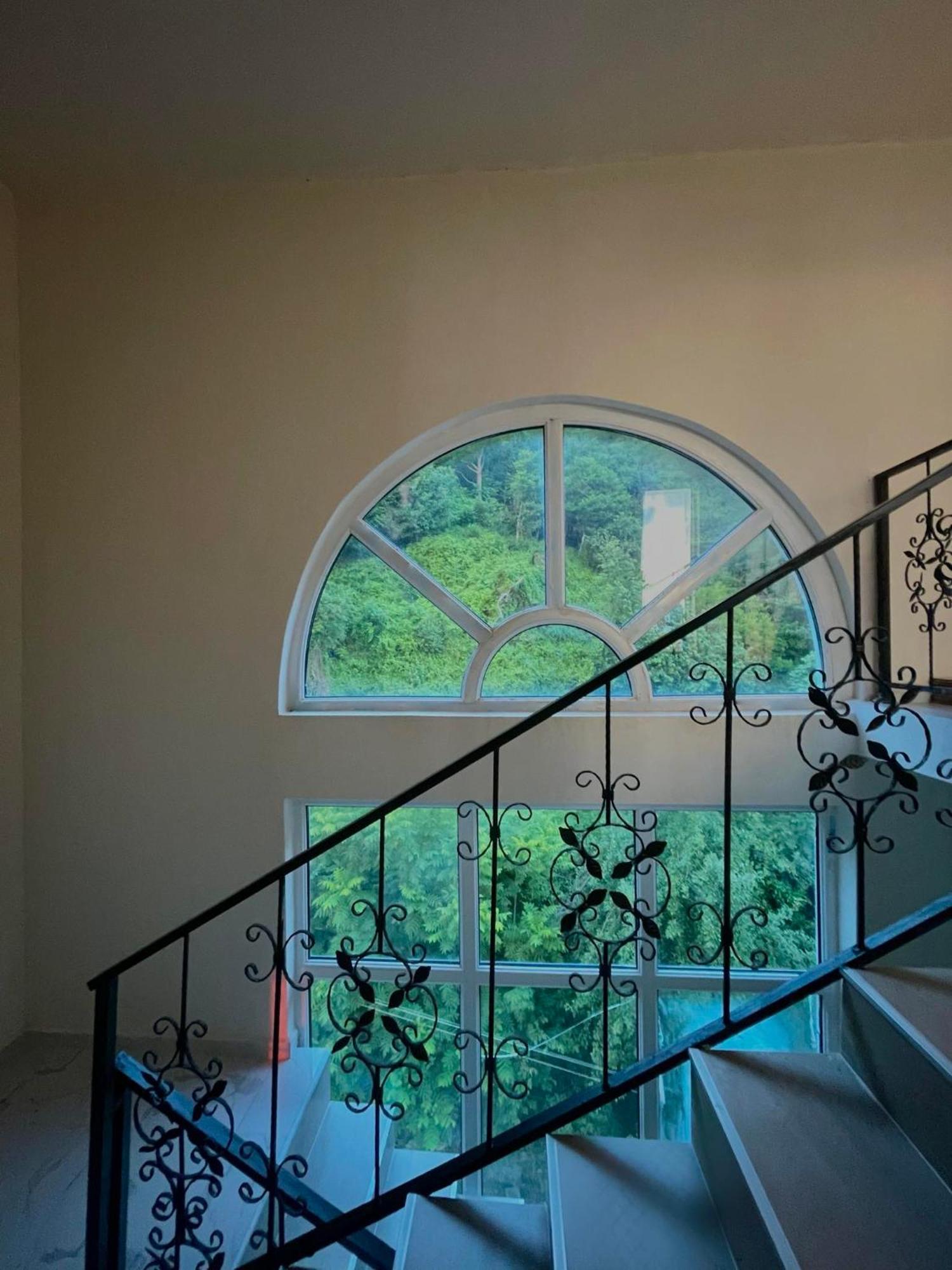 Kolkhi Guest House โกนิโอ ภายนอก รูปภาพ